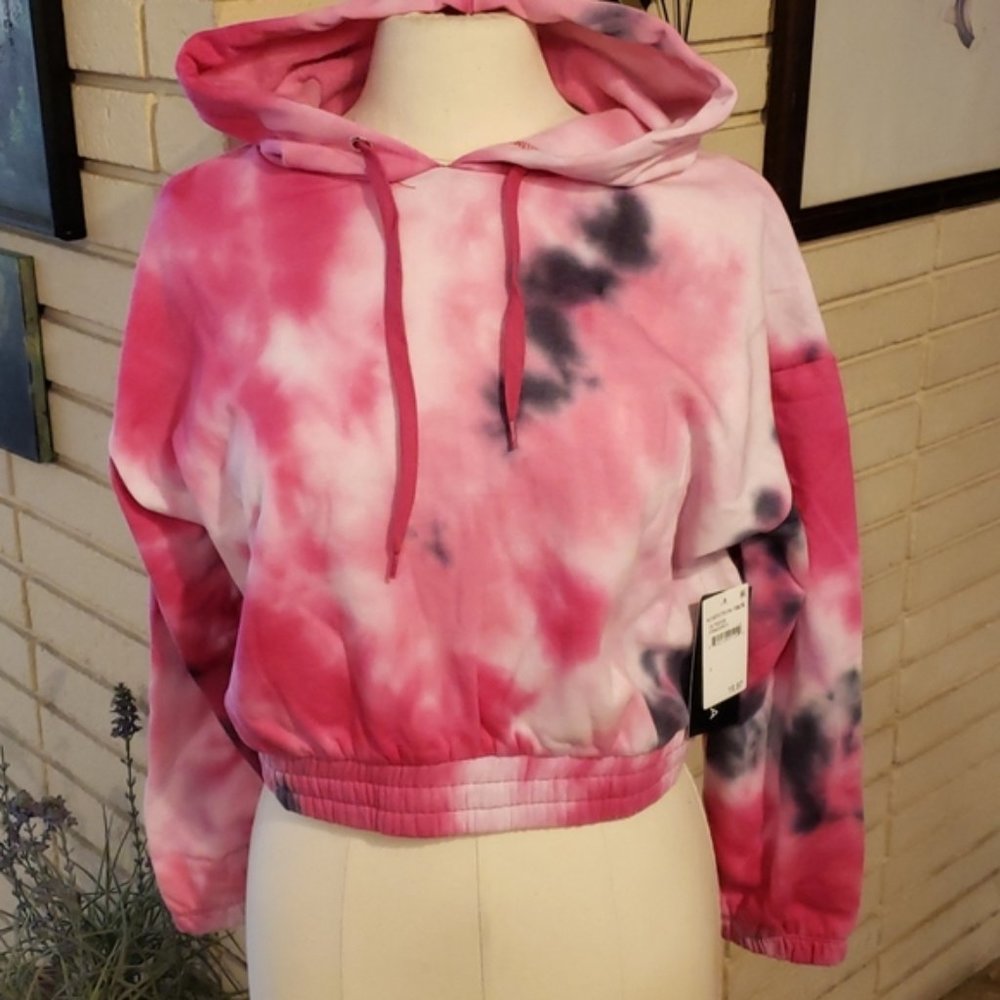 Brand New Crooped Tie Dye